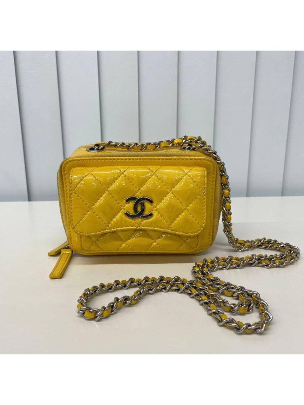 Chanel Mini Quilted Patent Leather Chain - Picture 2 of 10